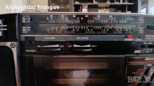 SHARP GF 320 H радиокасетофон, снимка 2 - Радиокасетофони, транзистори - 55825612