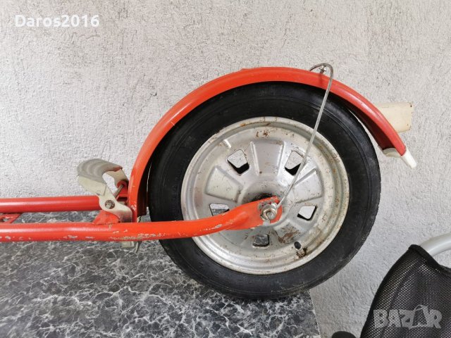 Стара метална тротинетка , снимка 5 - Антикварни и старинни предмети - 40955302