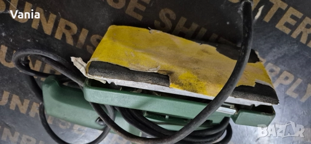 Машина за шкурене Bosch, снимка 5 - Други инструменти - 52677457