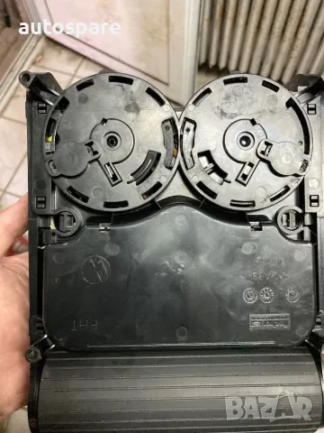 Vw Passat B6. Поставка за чаши. Къпхолдър. 06-12. , снимка 3 - Части - 50163317