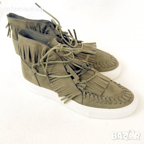 Дамски спортни обувки, Маслено зелени, снимка 1 - Дамски ежедневни обувки - 35817187