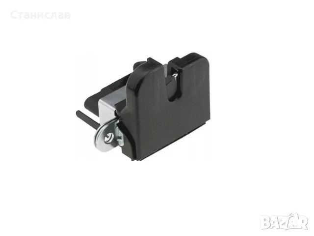 VW Touran Машинка за заключване на багажник, снимка 5 - Части - 50358540