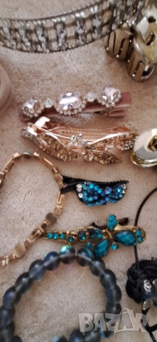 Красотички,укращения,като нови