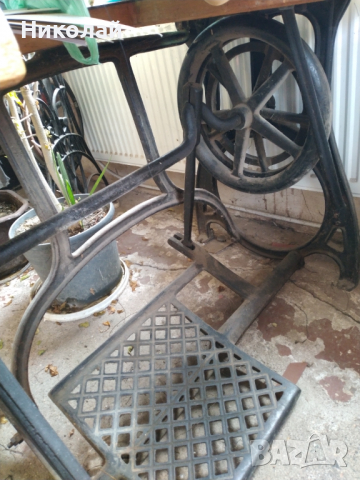 Търся / купувам части за шевна машина Сингер / SINGER модел 45-к1