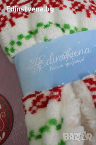 Пухкави пантофи с ефектен принт на снежинки | Перфектният Коледен подарък за жена, снимка 2 - Пантофи - 52570920