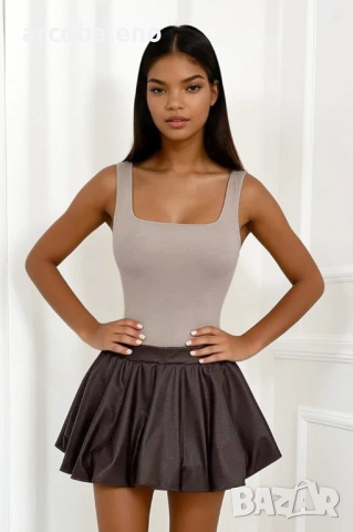 Дамска мини пола от еко кожа с вградени къси панталони, 2цвята , снимка 2 - Поли - 52567546