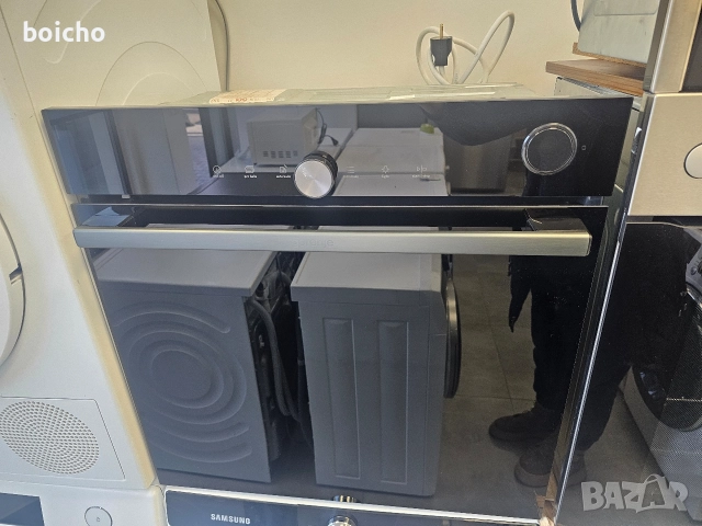 Фурна Gorenje за вграждане с пиролиза, снимка 3 - Печки, фурни - 52837456