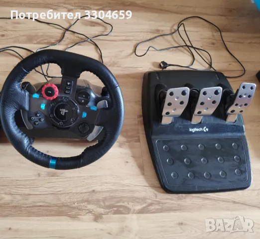 Продавам волан с педали на Logitech , снимка 2 - Други игри и конзоли - 49524387