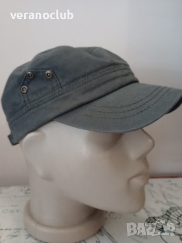 Шапка с малка козирка Д1, снимка 2 - Шапки - 41421630