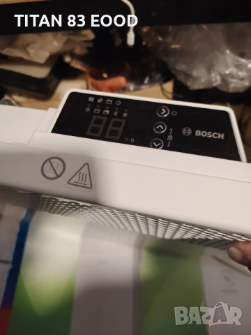 Електрически конвектор Bosch HC 4000-5, 500 W, LED дисплей, Таймер, Бял, снимка 3 - Отоплителни печки - 51911106