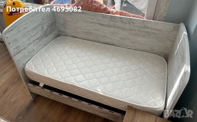 Бебешко легко с матрак