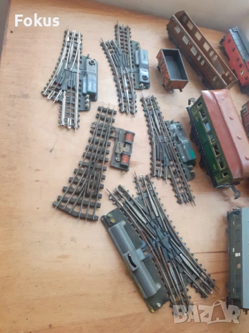 Лот части влакче вагони конструктор релси - стара игра, снимка 4 - Антикварни и старинни предмети - 53274217