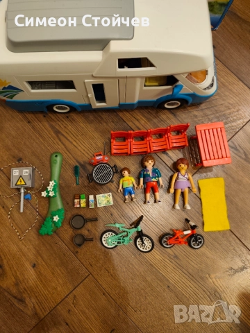 Играчка кемпер Playmobil 70088, снимка 6 - Конструктори - 52681444