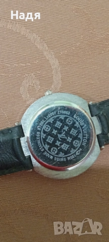 Часовник Louis Vuitton, снимка 3 - Дамски - 52315806