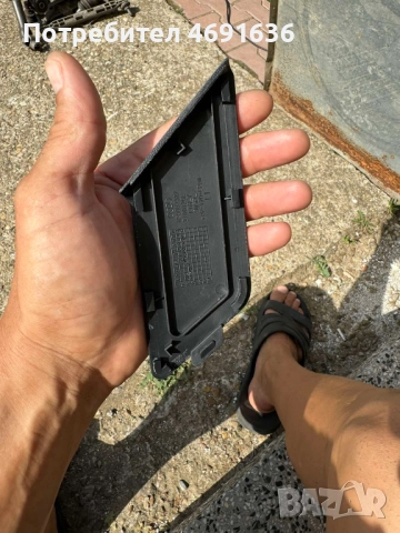 Декоративен капак на предна дясна седалка на Ауди А6 Audi A6 8e0882327 само за 10лв., снимка 2 - Части - 52901724