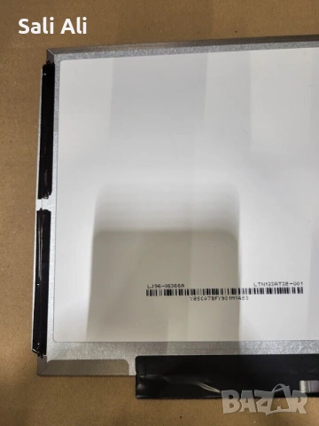 Samsung LTN133AT32-701 13.3" HD лаптоп дисплей употребяван, снимка 6 - Части за лаптопи - 53414676