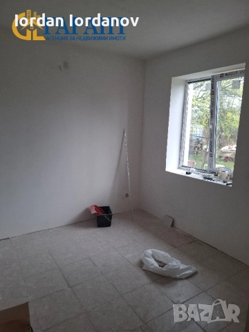 Продава се къща в с. Кошарите, Община Радомир , снимка 14 - Къщи - 52379445