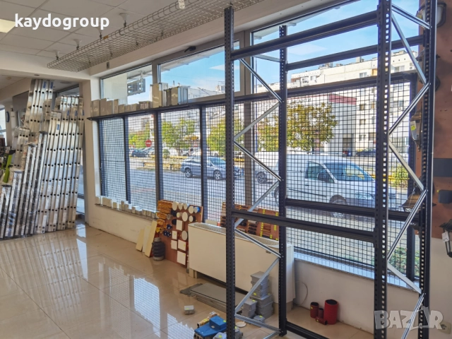 Налични Метални Стелажи С Телен / Мрежа / Решетка / Скара Гръб, снимка 7 - Стелажи и щандове - 52036960