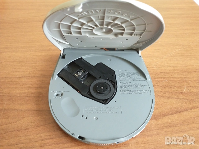 Sony D-EJ835 – ЧИСТО НОВ, с аксесоари и оригинална кутия , снимка 5 - Аудиосистеми - 53703347