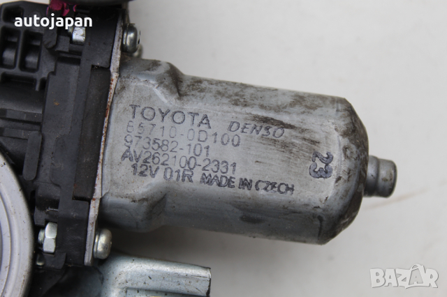 Преден десен електрически стъклоповдигач Тойота ярис д4д хп13 14г Toyota yaris d4d xp13 2014, снимка 2 - Части - 44552503