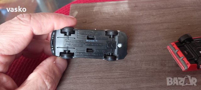 МУСТАНГ-Мажорет 1:64, снимка 8 - Колекции - 39659554