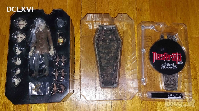 MEZCO Колекция: Batman, TMNT, Ghost Rider, Green Arrow, снимка 3 - Колекции - 52576712