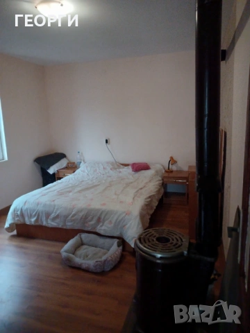 Собственик продава къща в с.Бродилово, снимка 12 - Къщи - 53374037