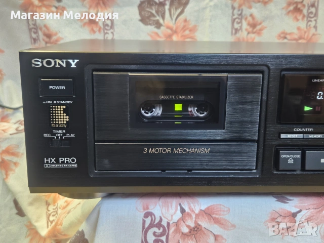 Касетен дек SONY TC-K520  В отлично техническо и визуално състояние., снимка 3 - Декове - 51126600