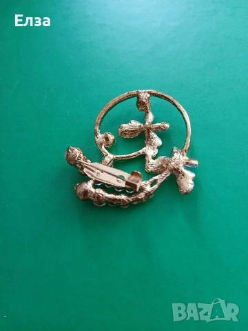 Три гривни и брошки за жени, снимка 5 - Гривни - 52681606