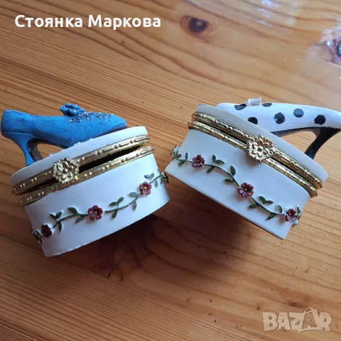 Две порцеланови кутийки за бижута-обувки, снимка 7 - Бижутерийни комплекти - 55935688