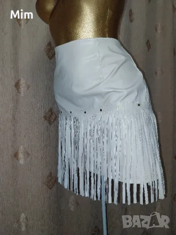 XL Кожена пола в екрю с ресни , снимка 2 - Поли - 47360153