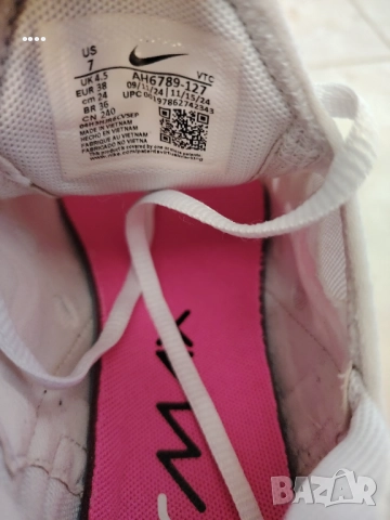 Nike Air 270, снимка 5 - Маратонки - 52007853