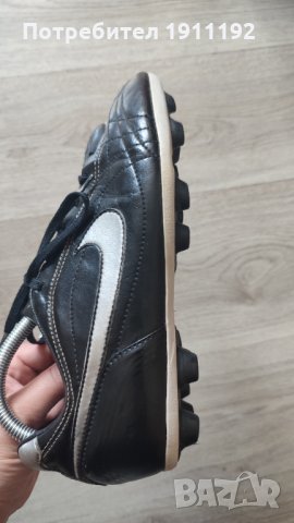 Nike. Футболни бутонки. 40, снимка 4 - Футбол - 35927290