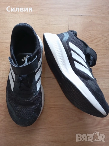 Маратонки 33 номер, снимка 2 - Детски маратонки - 53654198