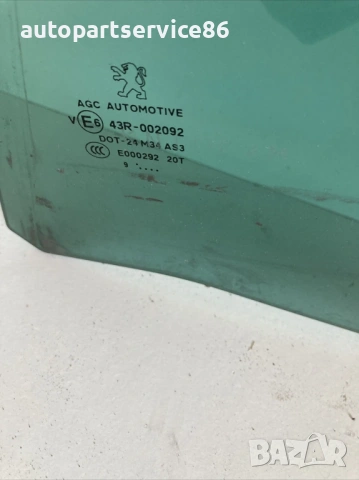 Задно ляво стъкло на прозореца за врата за Peugeot 308 2.0 HDI (2009), снимка 2 - Части - 53632148