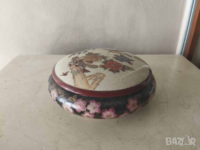 Порцеланова кутия сатцума