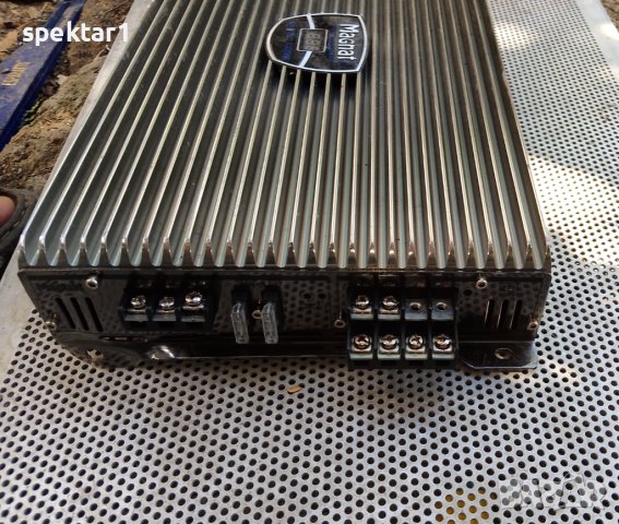 Автомобилен усилвател 1200 вата, снимка 3 - Ресийвъри, усилватели, смесителни пултове - 41809543