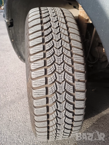 Продавам запазен и икономичен ван, снимка 18 - Автомобили и джипове - 52384160