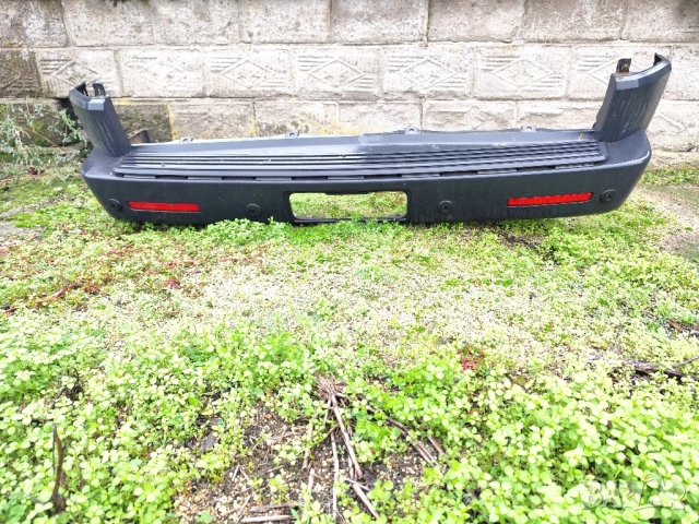 Задна броня -Land Rover Discovery 3-2008г, снимка 3 - Части - 52328846