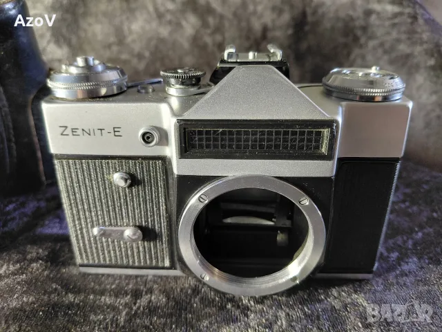 Zenit E далекомерен фотоапарат