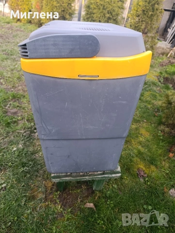 Хладилна чанта Crivit на 12 и 220 волта., снимка 7 - Хладилни чанти - 53756446