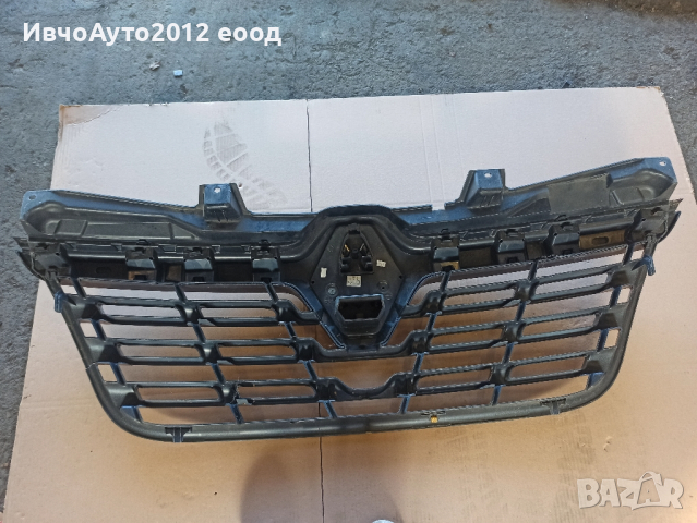 решетка предна оригинална 623102803R Renault master 15-19г, снимка 9 - Части - 44817899