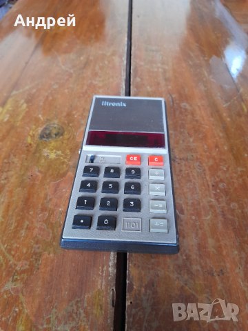 Стар калкулатор Litronix
