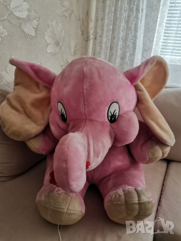 Голям плюшен розов слон, снимка 1 - Плюшени играчки - 36468368