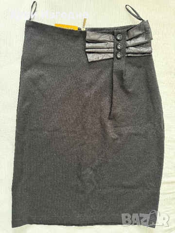 Елегантна черна дамска пола размер М