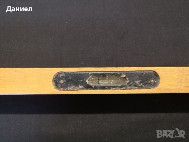 Дървен нивелир , снимка 2 - Измервателни инструменти - 41534684