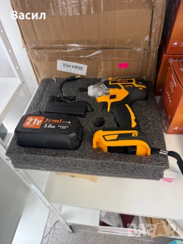 Акумулаторен гайковерт, снимка 8 - Други инструменти - 53694228