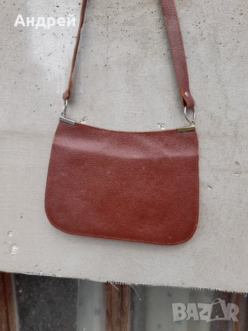Стара Дамска кожена чанта Балкан, снимка 3 - Антикварни и старинни предмети - 42357492