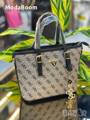 Guess дамски чанти Различни цветове , снимка 5 - Чанти - 48854411