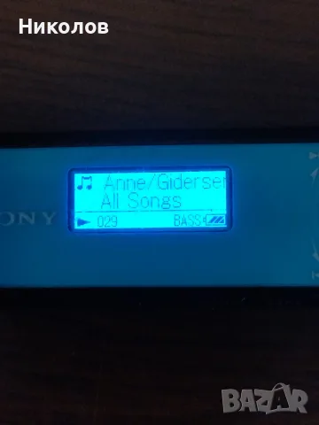 Продавам MP3 плеър/флашка Sony Walkman NWZ-B173 4GB Blue , снимка 3 - MP3 и MP4 плеъри - 56158739
